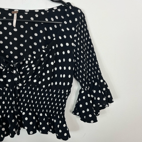 Free People A Bit of Something Sweet Black and White Polka Dot Top Sz XS - Picture 10 of 13